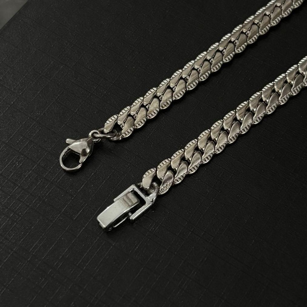 Original Gelang Titanium Stainless Steel Model Sisik Naga Motif Silver Pria Wanita Elegan