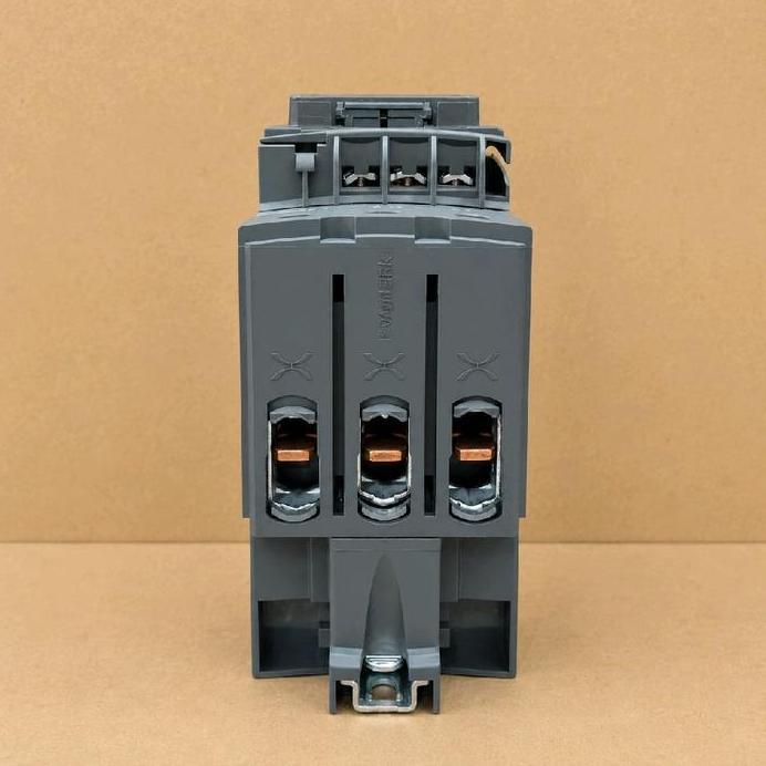 Kontaktor Magnet Schneider Electric Lc1D50Ad7 Coil 42Vac 3P Original 50A Ith 80A