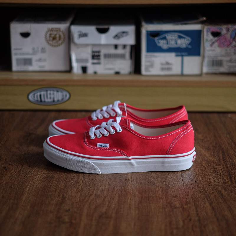 Classic Authentic Merah Putih Sepatu Vans Size 36-46
