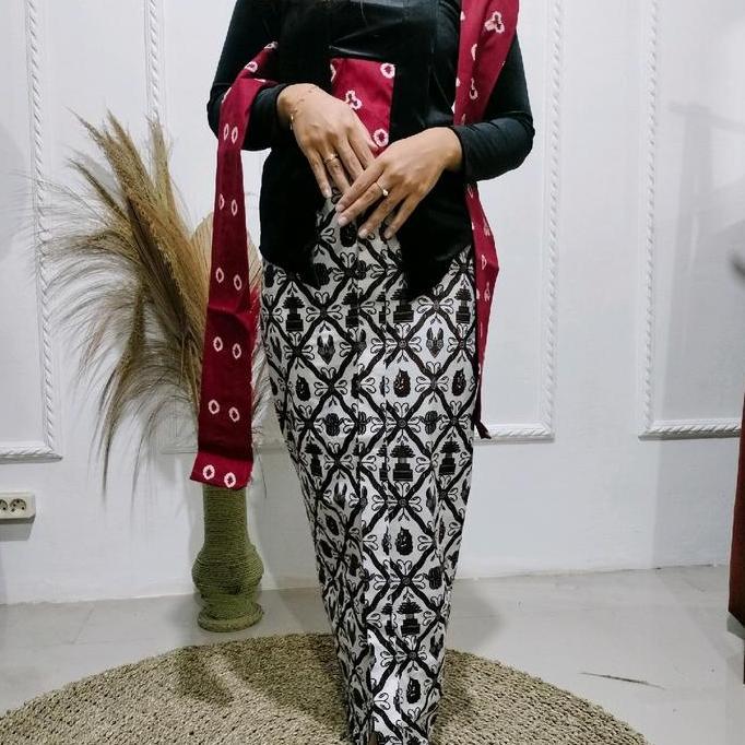 Btk - Rok Span Wiron Batik Bahan Kain Jarik Katun Panjang Wanita