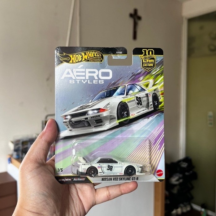 Hotwheels AeroStyle R32
