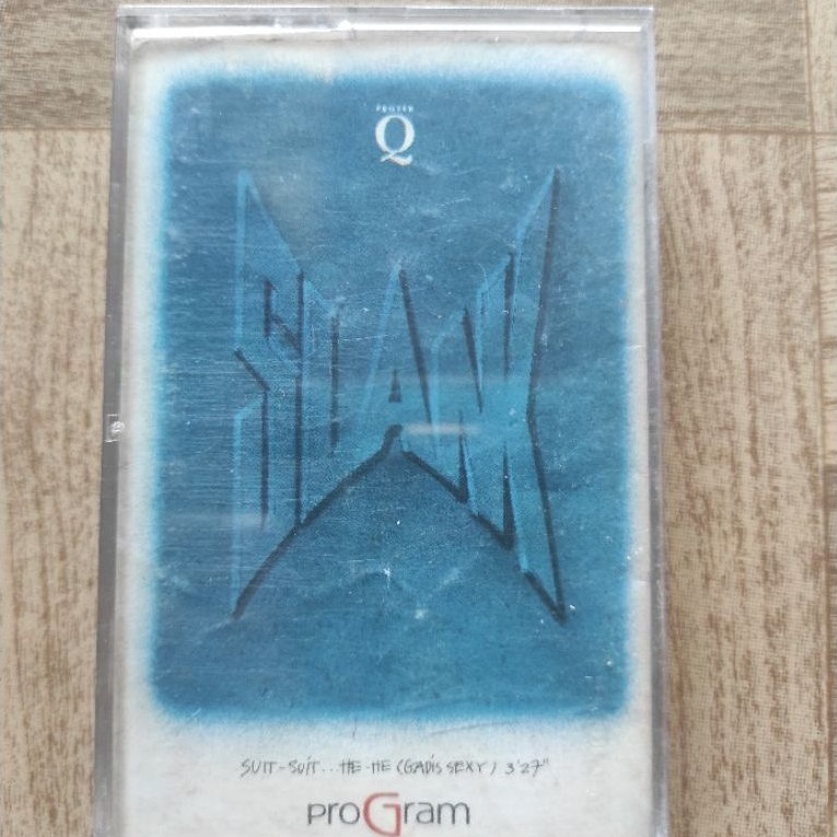 kaset pita SLANK "suit, suit, he, he (gadis sexy)