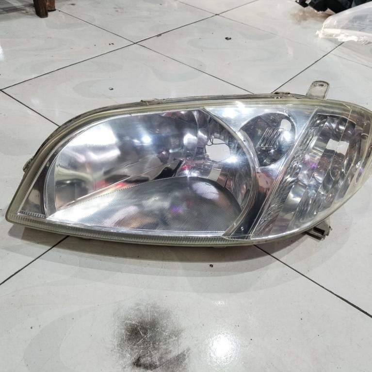 headlamp vios limo gen 1 original muluss.  lampu depan vios gen 1 original