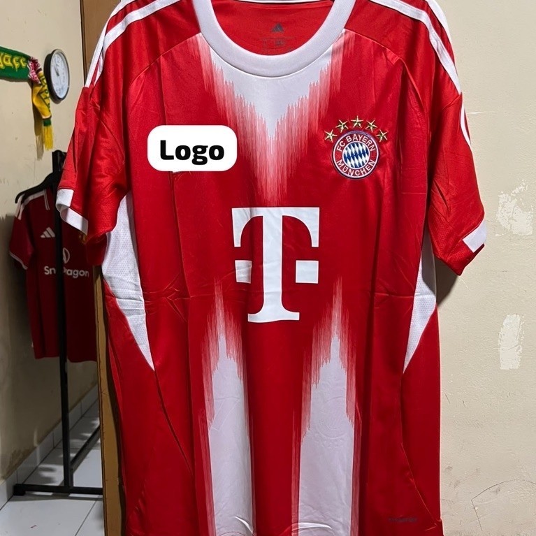 Jersey B4yern Munch3n H0me 25/26