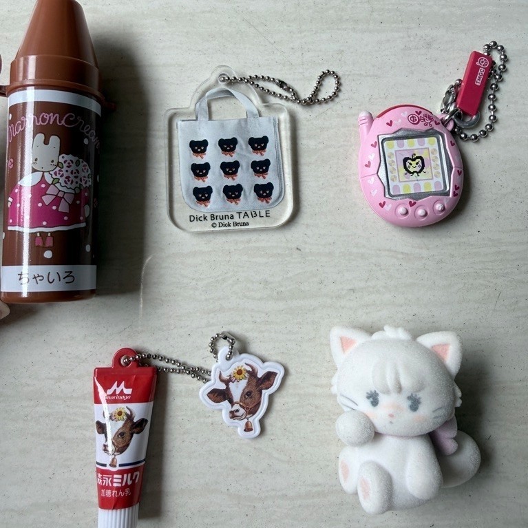 Assorted Trinkets Marroncream Dick Bruna Tamagotchi Mikko Morinaga