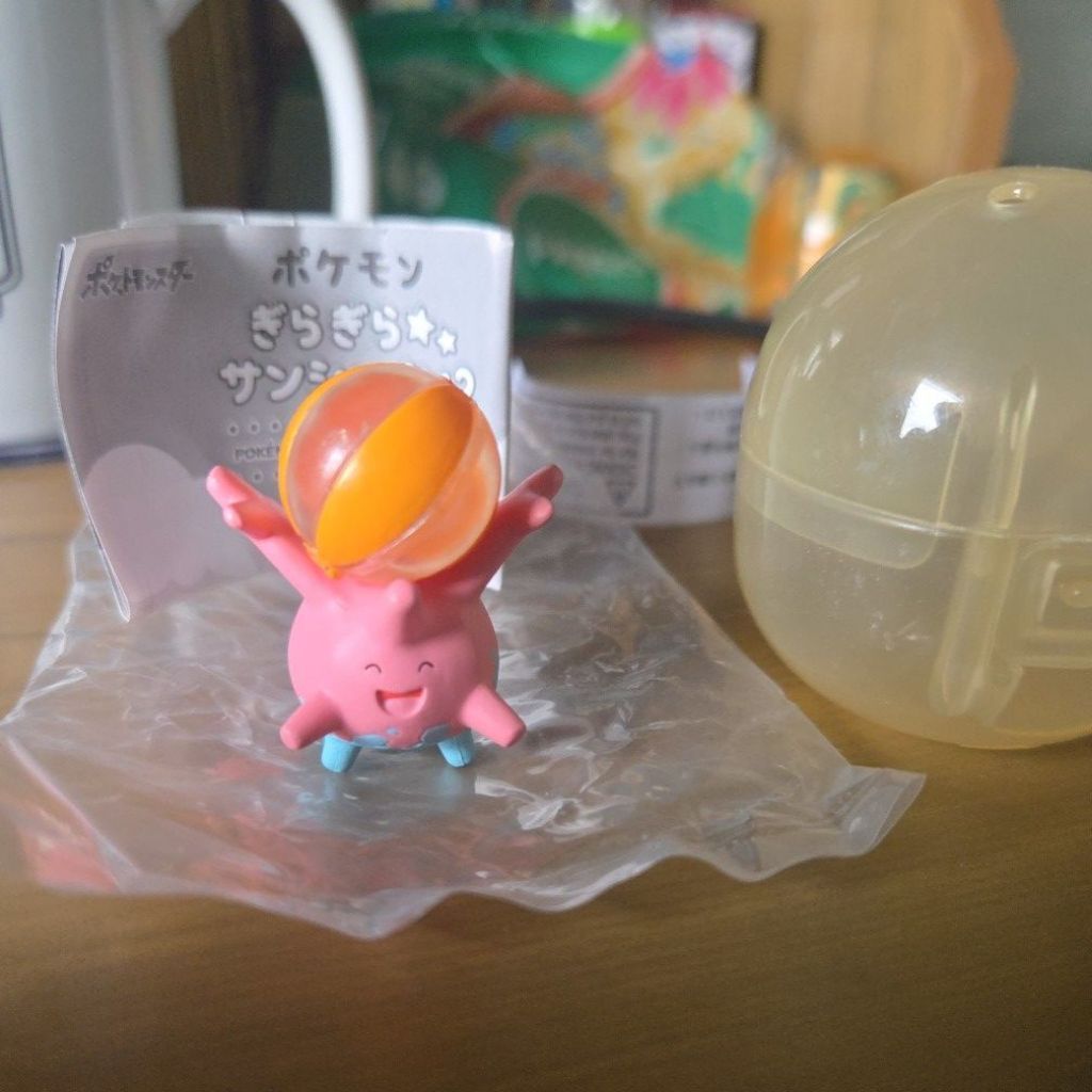 Pokemon Corsola Deco. Figure TOMICA Gashapon