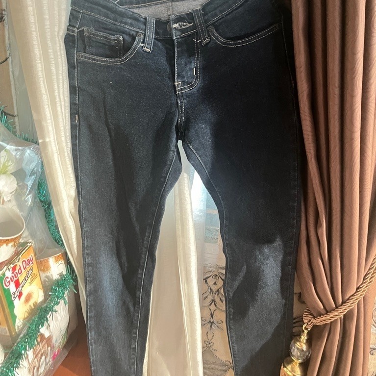 celana point one preloved