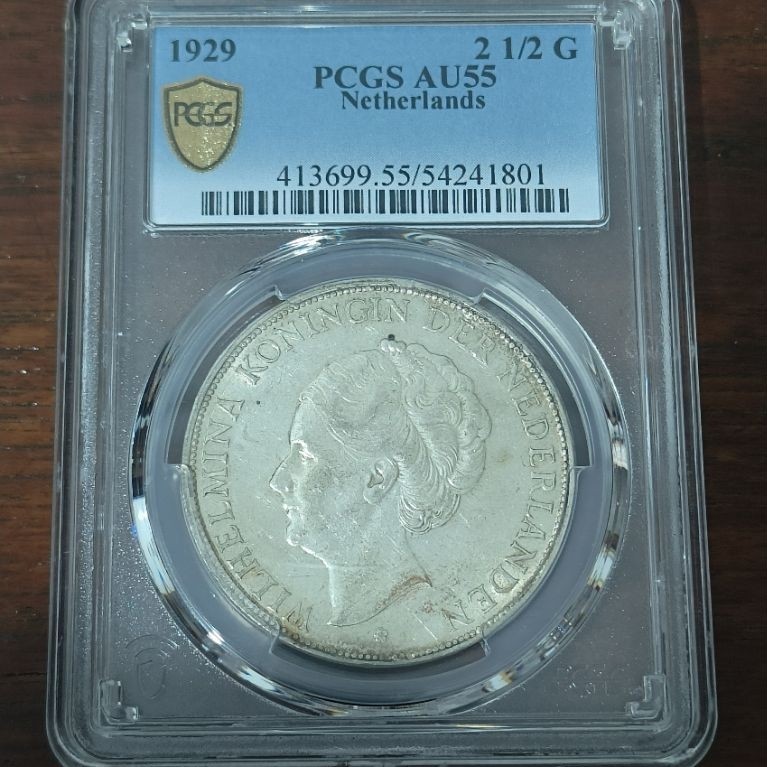 KOIN PERAK WILHELMINA 2,5 GULDEN 1929 PCGS  AU 55 54241801