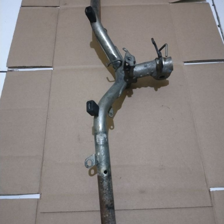 stang xeon karbu bekas