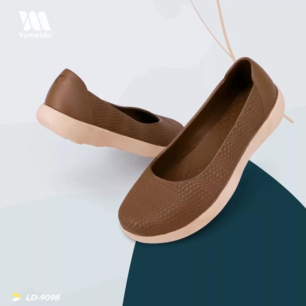 Hot Sepatu Wanita Slip On Yumeida Karet Lentur Tahan Air Ld 9098