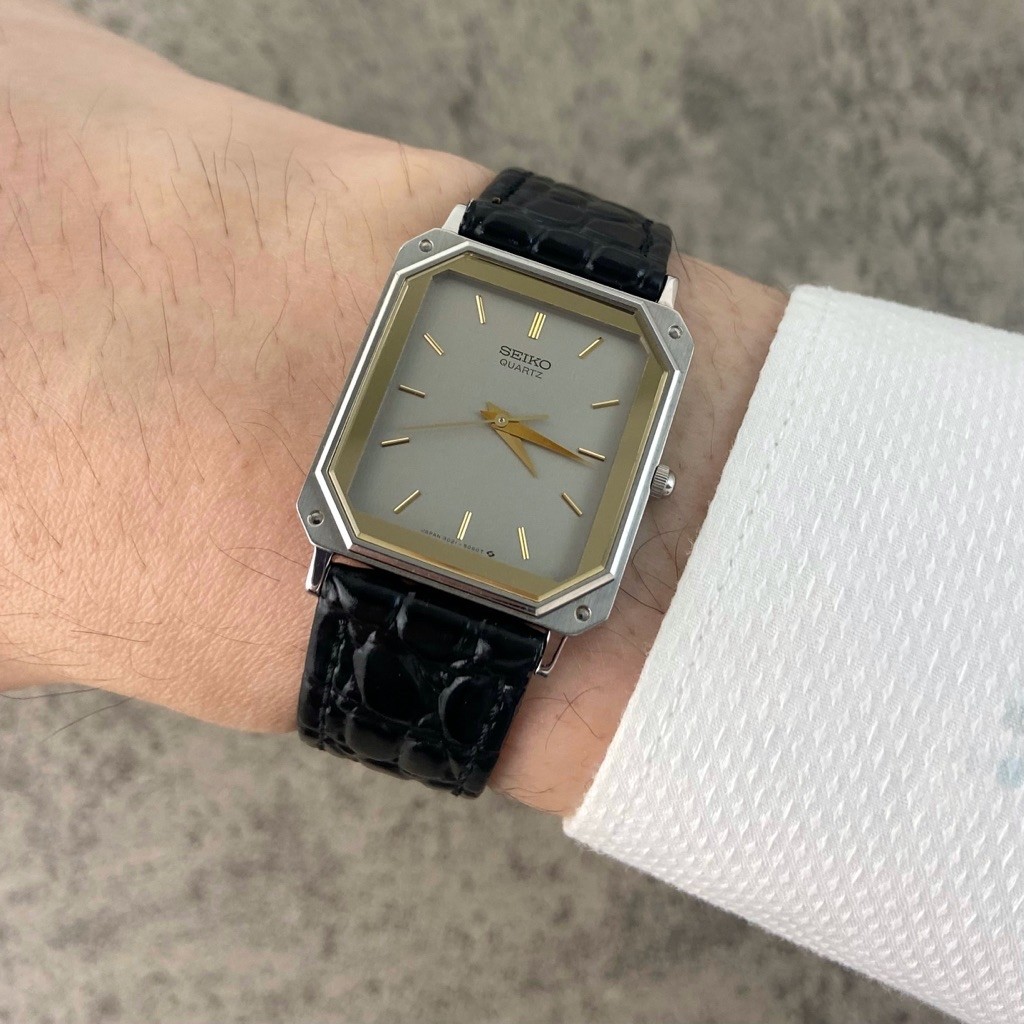 Seiko 1980s Tank Cut Corner 9021-504A ORIGINAL