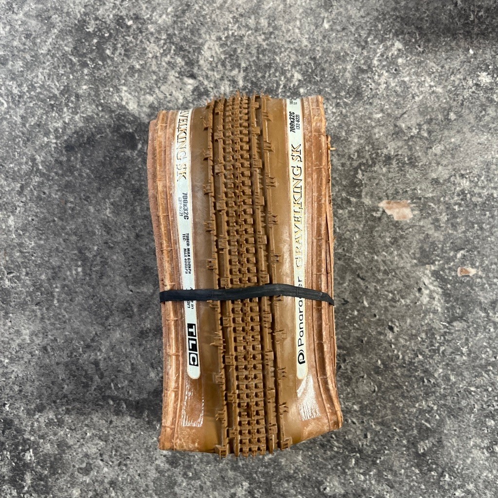 PANARACER GRAVELKING SK TIRE (700X32) - Ginger Brown