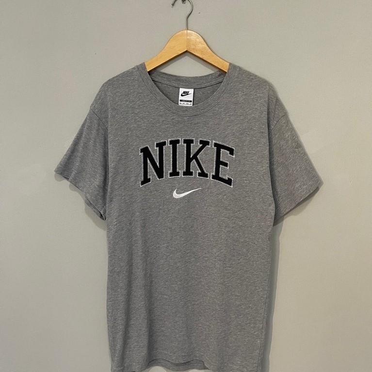 Kaos Nike Original / T shirt Nike Logo Bordir Center / Kaos Nike Big logo Bordir Preloved