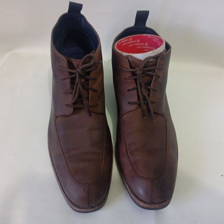 Sepatu COLE HAAN 43