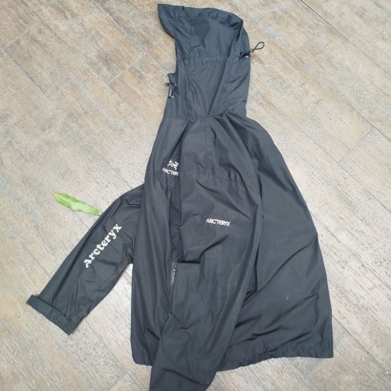 gorpcore jaket arcteryx fashion l