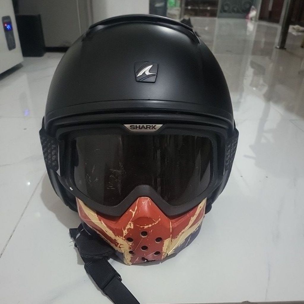 helm shark raw bekas original 100%