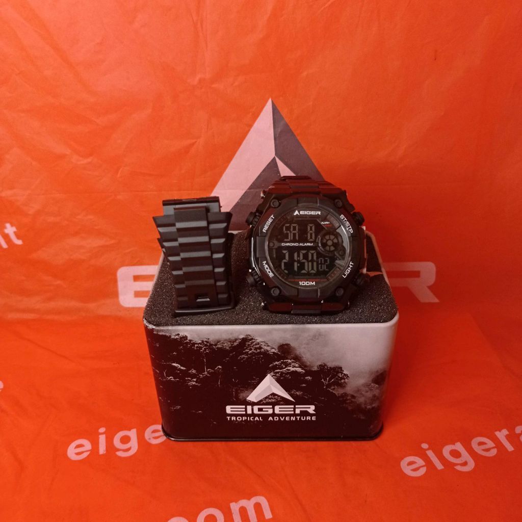 Jam Digital Eiger1989 LCD WATCH