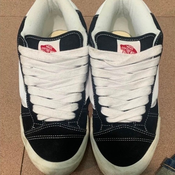 PRELOVED Vans knu mid skool (minus dus)