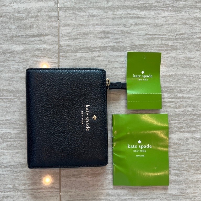 Kate Spade Small Shawn Larchmont Avenue Wallet