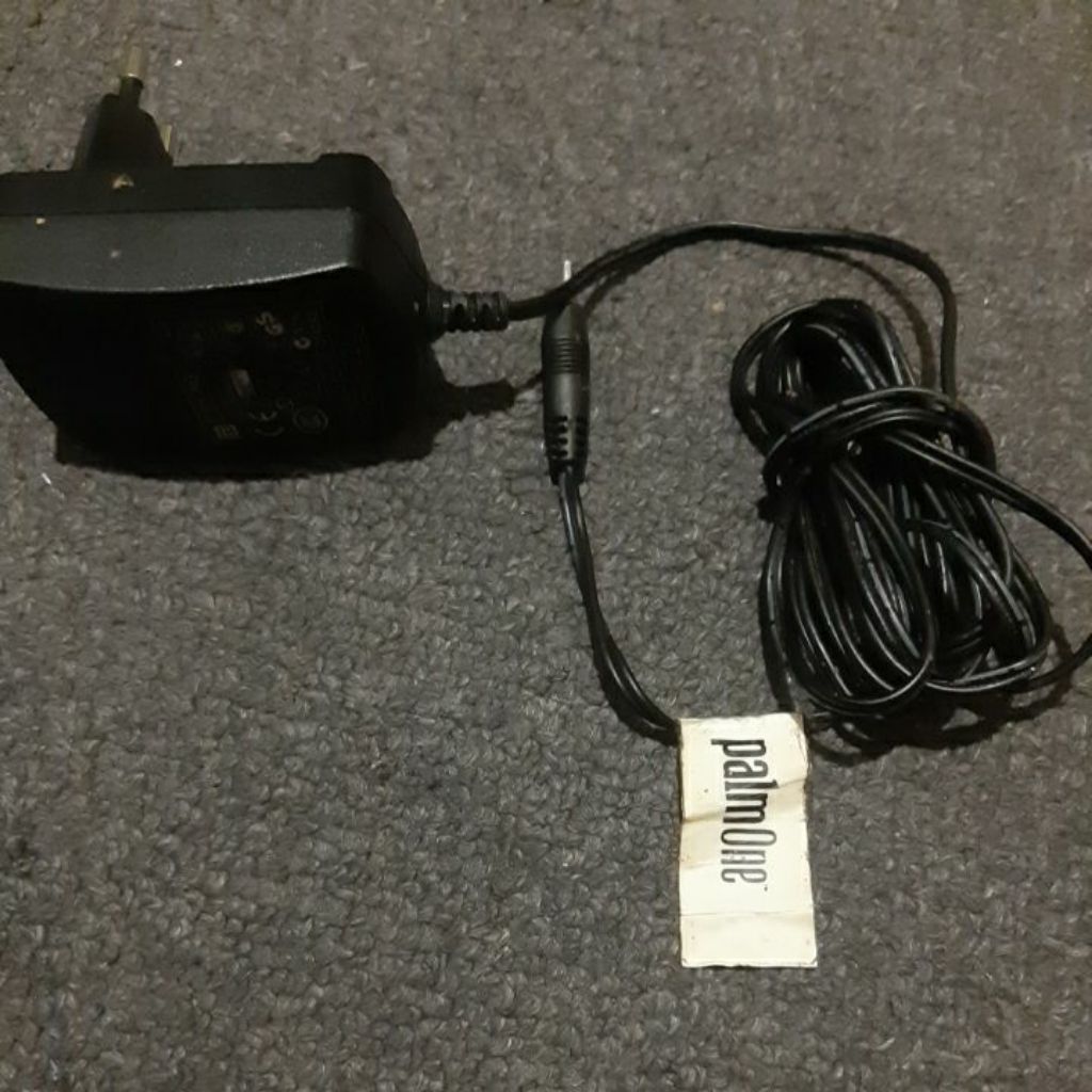 TRAVEL CHARGER PDA Palm One ORIGINAL