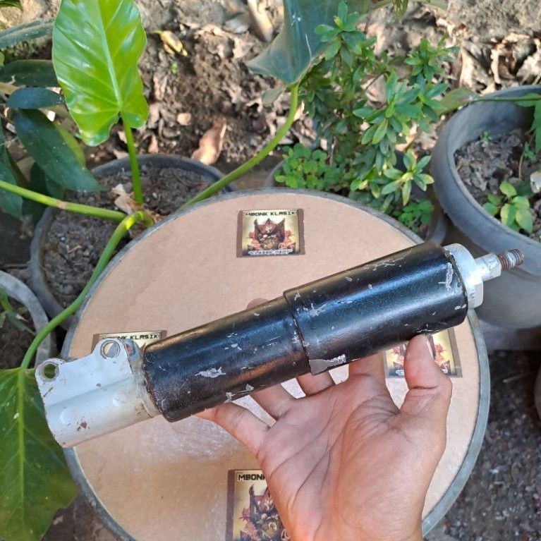 shock depan vespa corsa pk ORIGINAL shock depan vespa pk corsa shockbreaker vespa corsa pk skok depa
