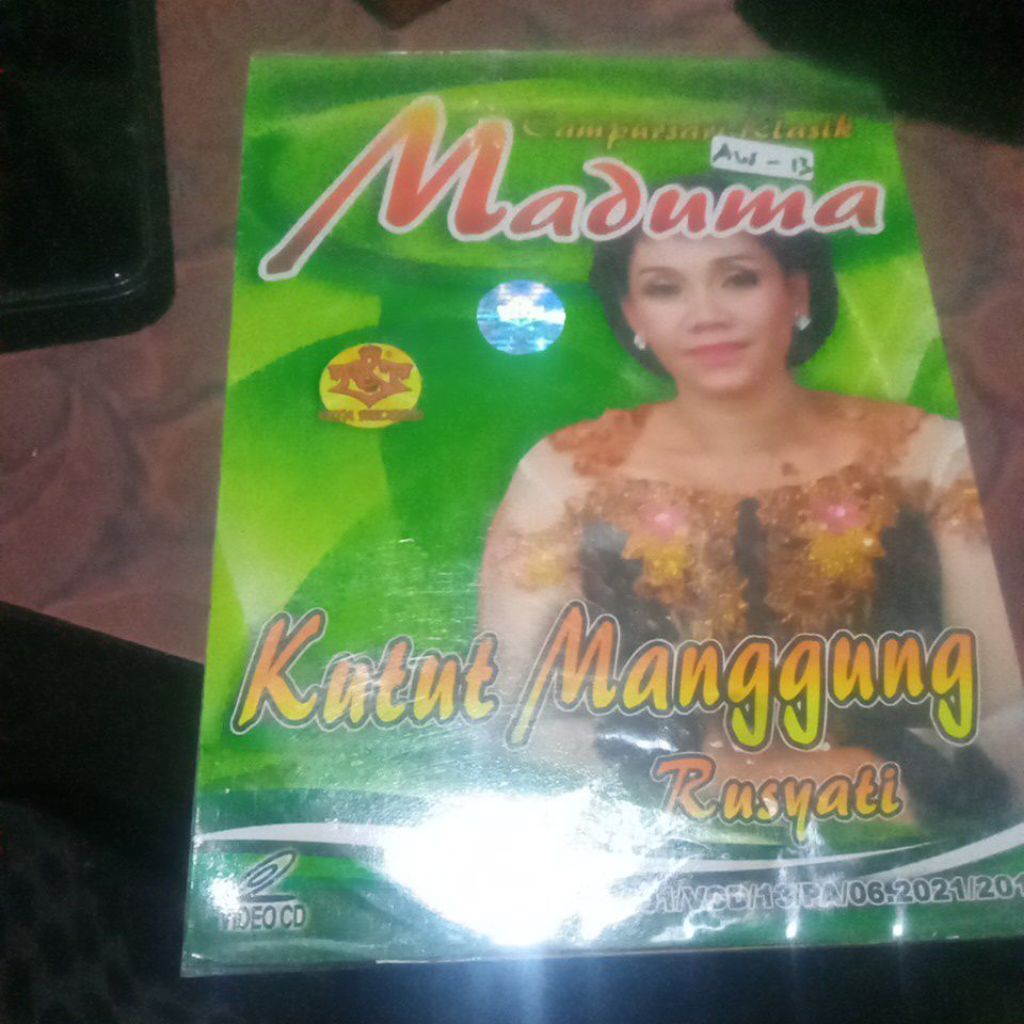 VCD CAMPURSARI KLASIK AW-13