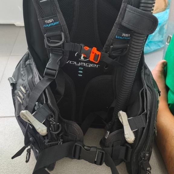 BCD Diving