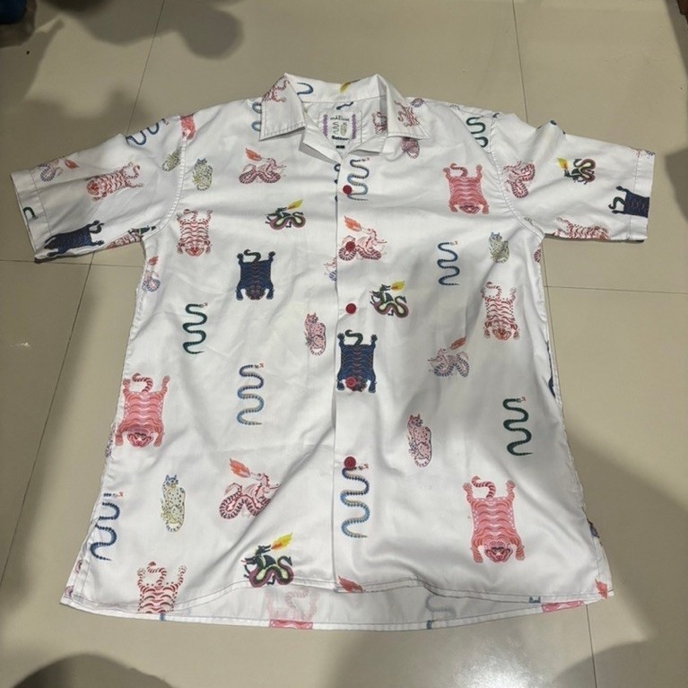 Preloved kemeja massicot Original Product 100%