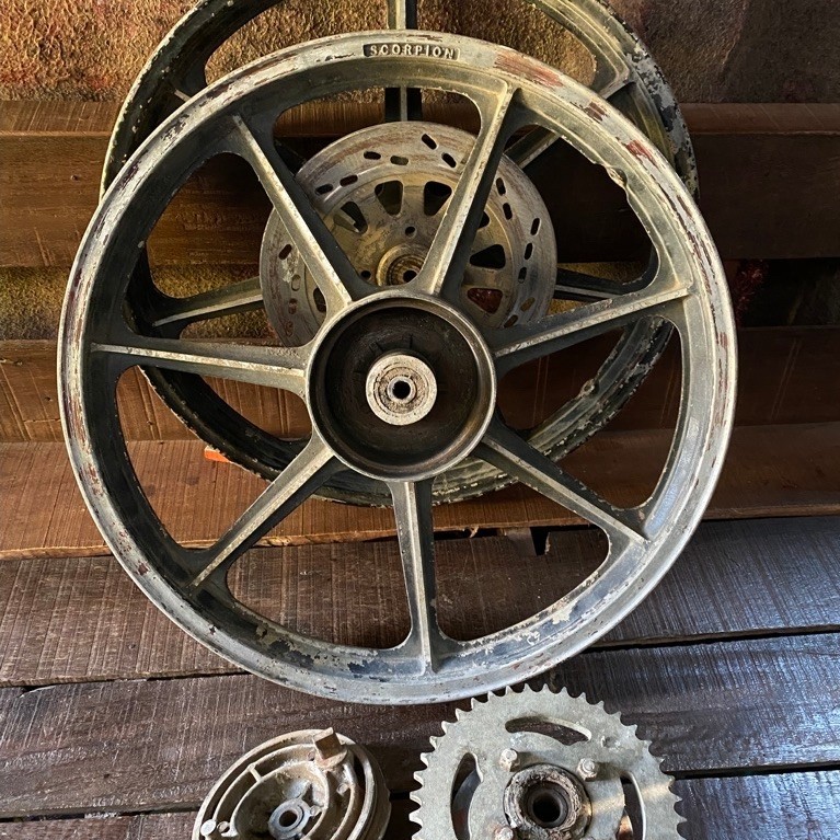 Velg Reseng palang 7 merk scorpion Ring 17 copotan zusuki
