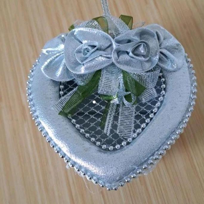 tempat cincin love kecil / kotak cincin
