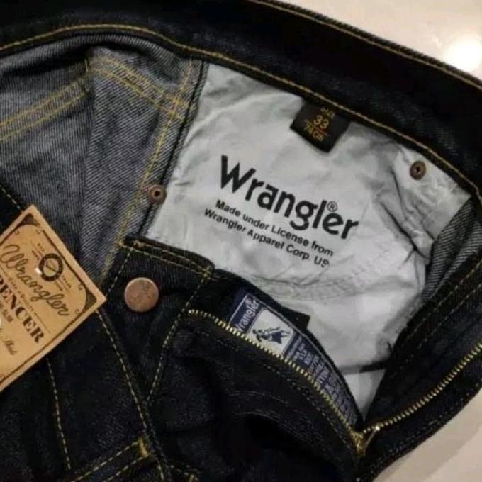 Wrangler Celana Jeans Standar Reguler Panjang Pria Terkini 2023 Denim Hitam Coklat Cream Abu & Biru 