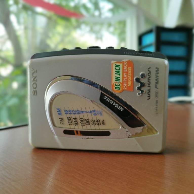 Walkman Sony WM-FX199 pemutar kaset