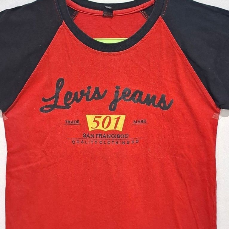 Kaos lengan pendek Levis jeans 501 San Francisco warna merah unisex 11-12thn