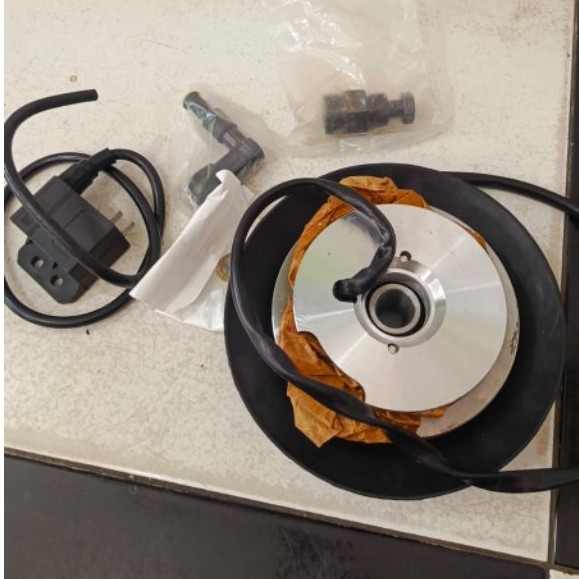 Magnet Racing Vespa PTS