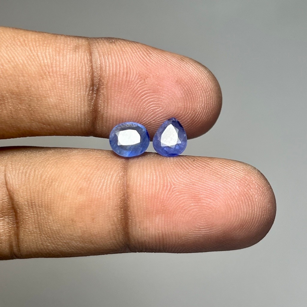 Natural Blue Sapphire Corundum Batu Blue Safir africa Tanzania 2pcs sapphire