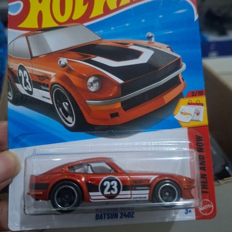 hotwheels datsun