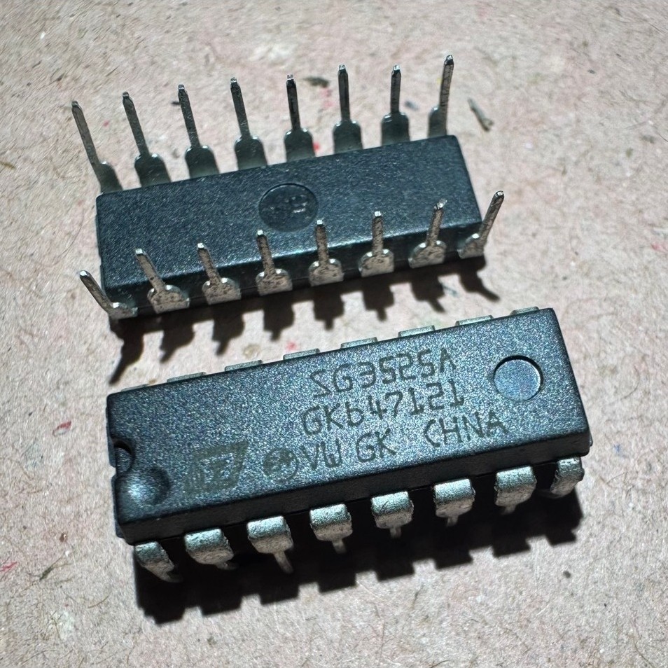 SG3525A SG3525 KA3525 ic pwm smps original ST