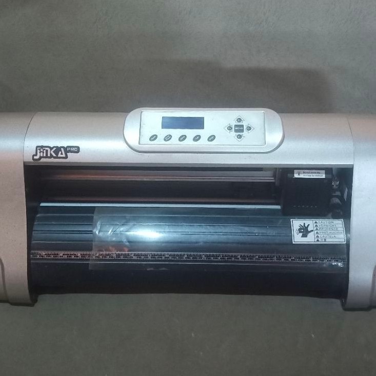 Mesin Cutting Plotter JINKA PRO 451 dengan Layar LCD dan Knop Kontrol