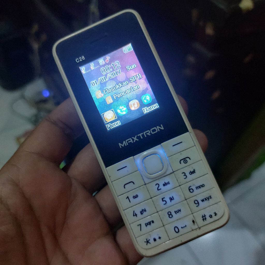 Hp Jadul Maxtron C28 ket di deskripsi