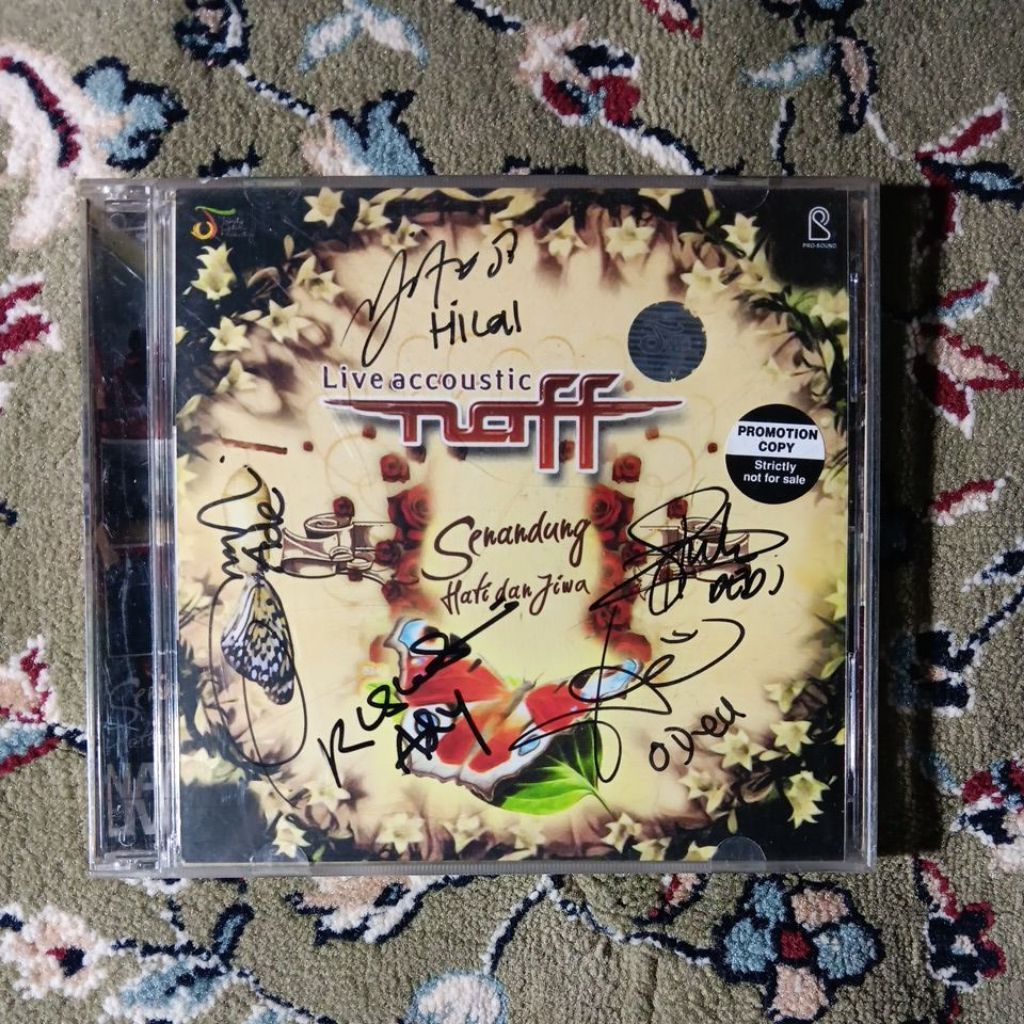 CD NAFF - LIVE ACCOUSTIC ( FULL TTD PERSONIL)