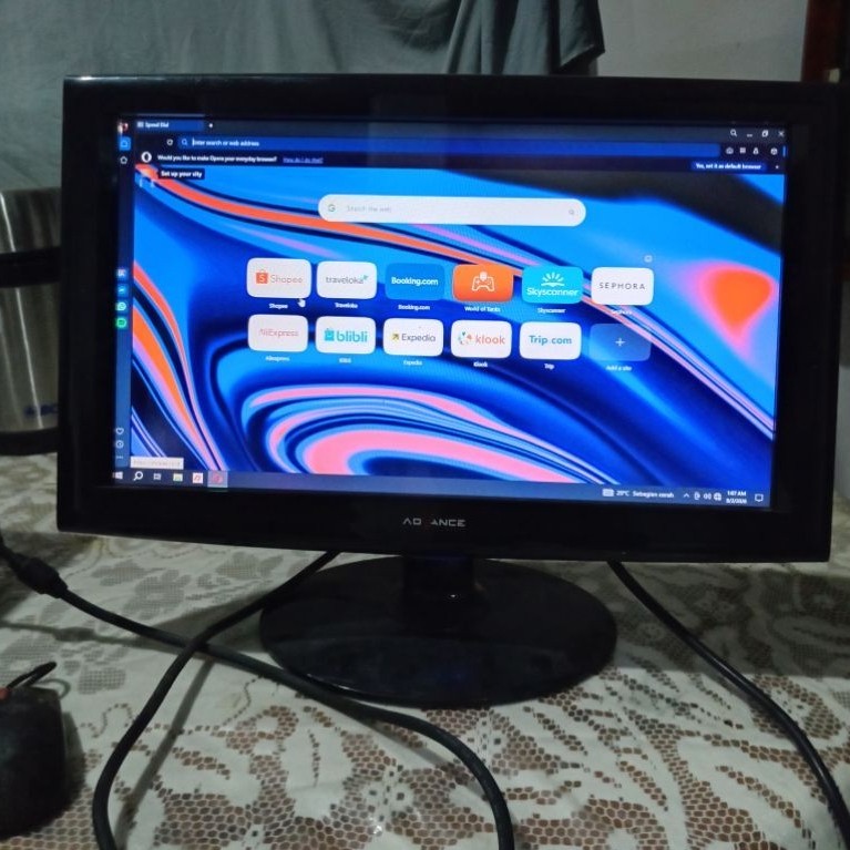 MONITOR LED ADVANCE 19 INCH. NORMAL