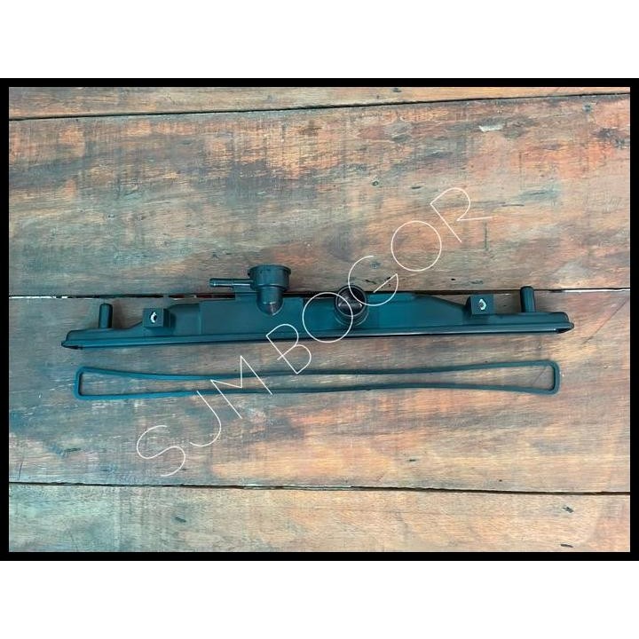 TERLARIS UPPER TANK RADIATOR AVANZA 