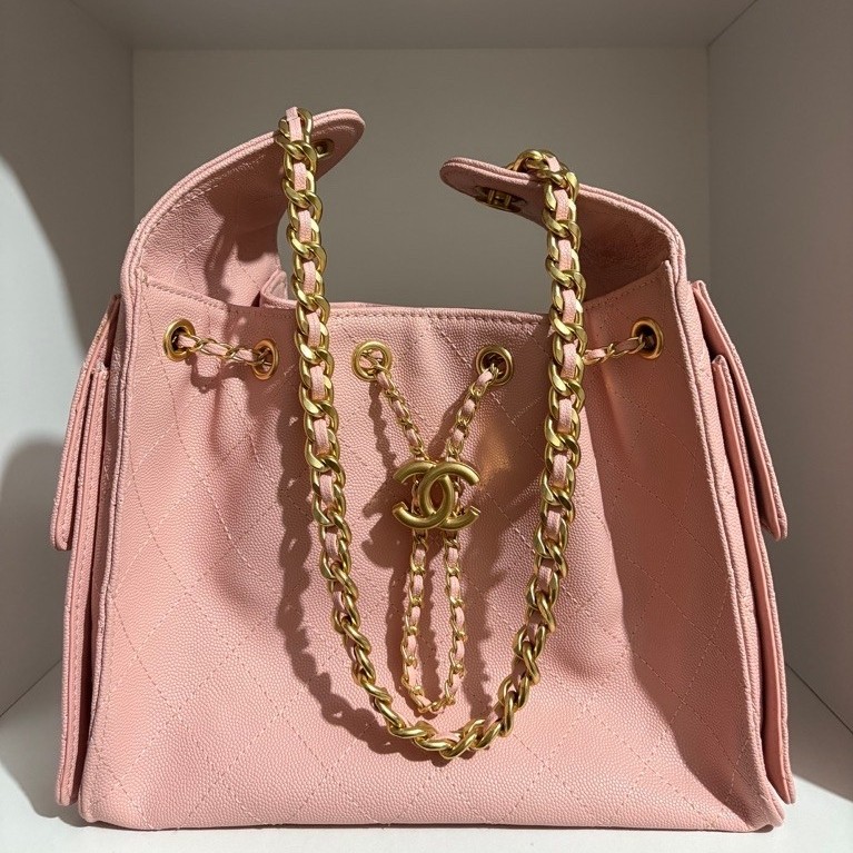 Chanel 25 baby pink size medium - Tas Second