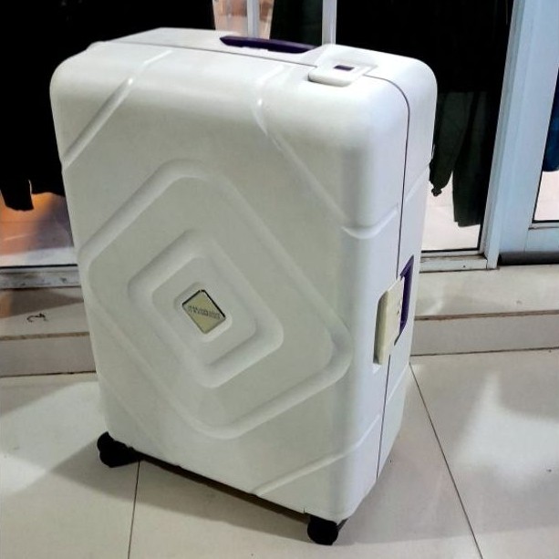 American tourister trigard large 30 inch