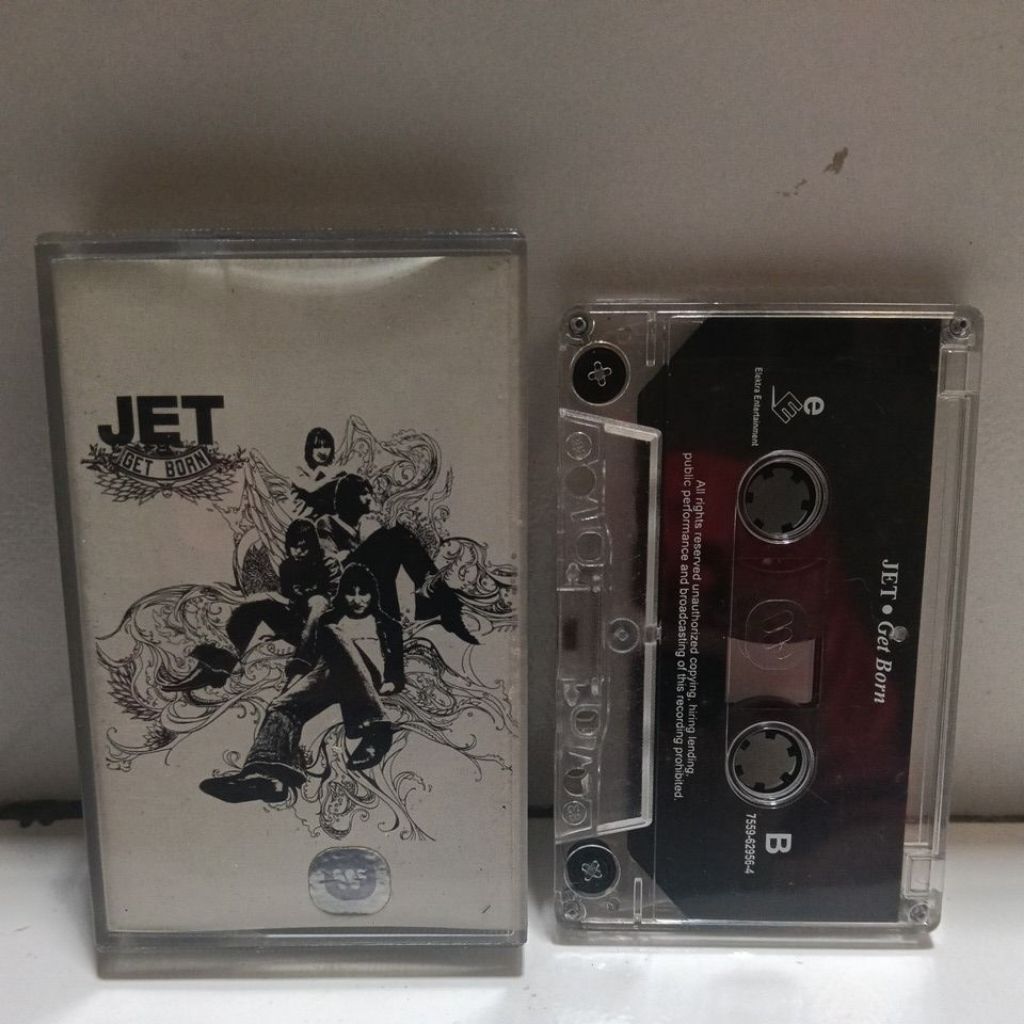 KASET PITA JET - GET BORN