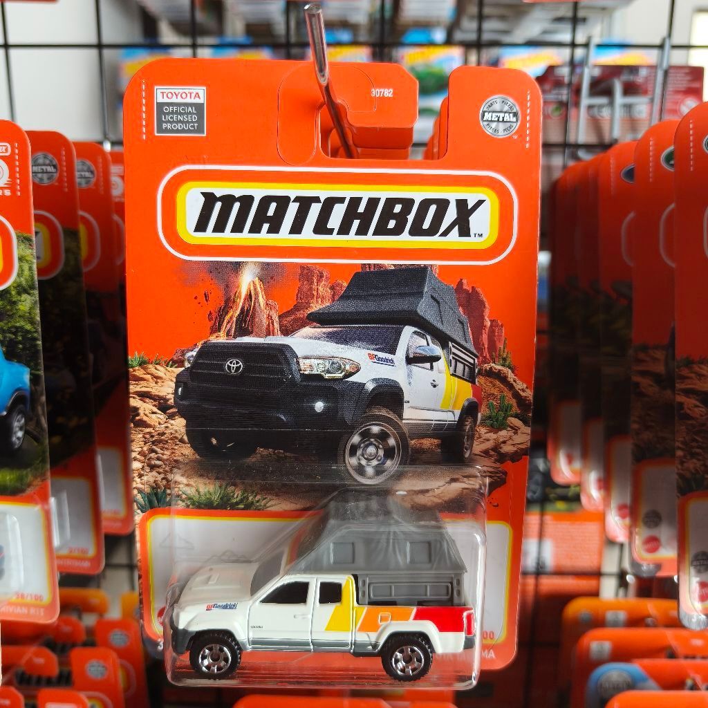 Matchbox 2016 Toyota Tacoma Original SNI