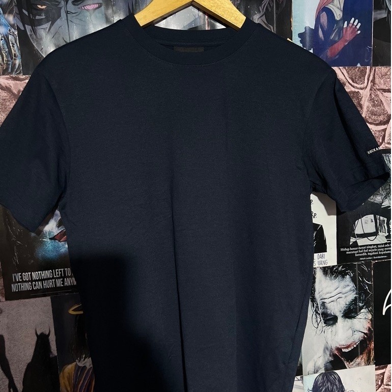 T-shirt buckaro