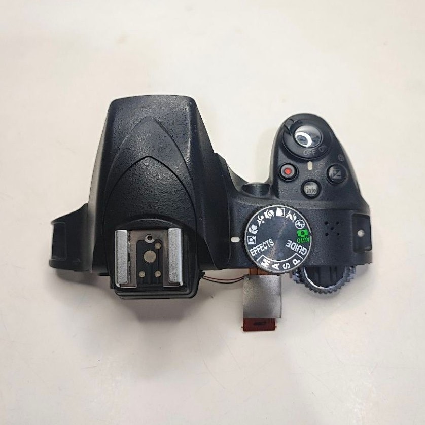 Top Cover Nikon D3300 Bekas
