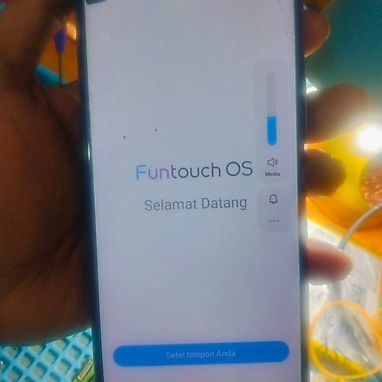 mesin vivo y20s Qualcomm ram 8/128 bootloop original kondisi mesin mulus