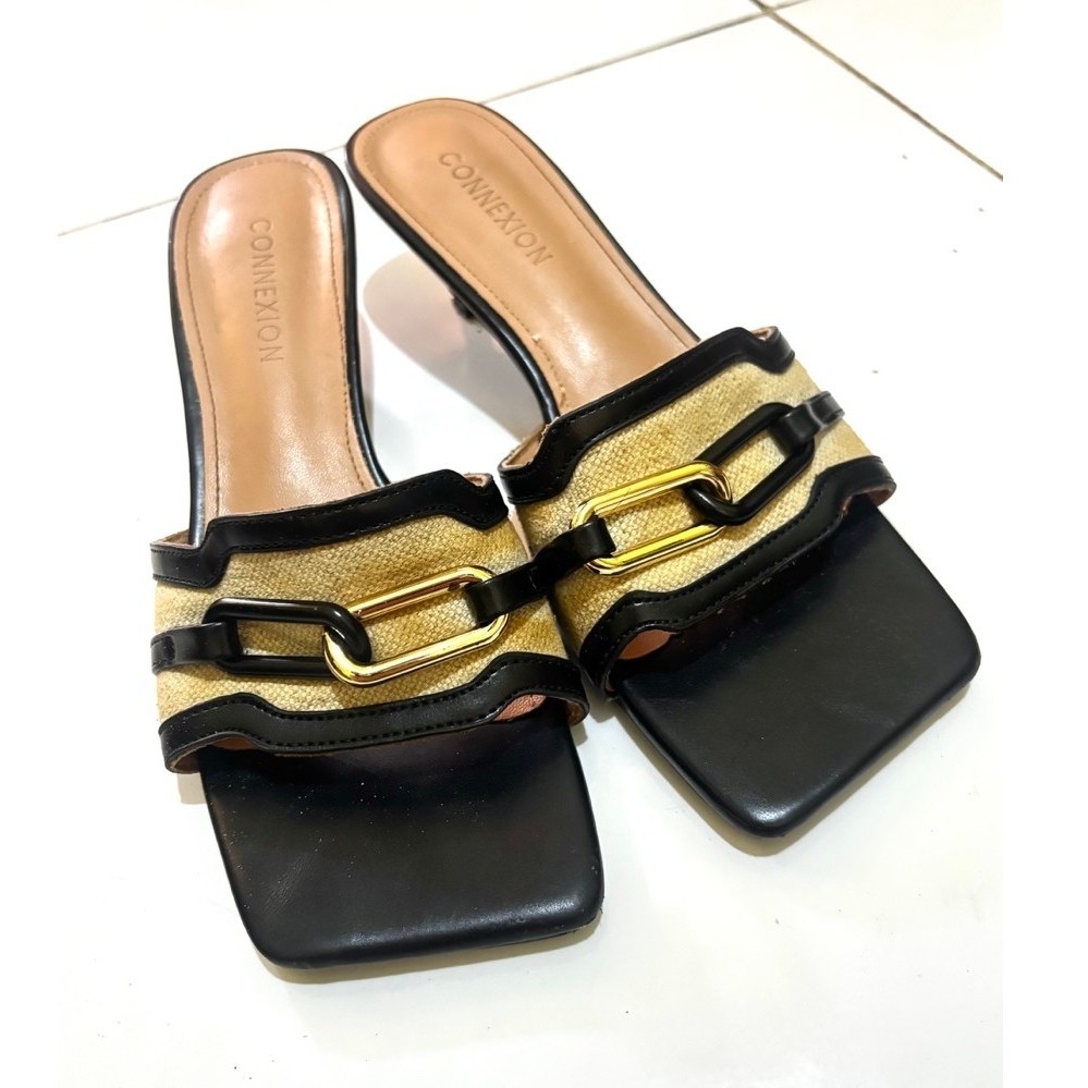 Sandal Connection Hitam